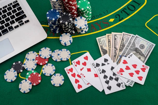 Antarmuka aplikasi mobile lostlife menampilkan permainan slot dan taruhan olahraga